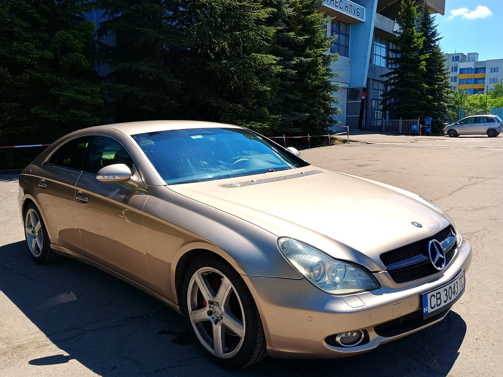 Mercedes-Benz CLS 350 Златен, снимка 2 - Автомобили и джипове - 56199213