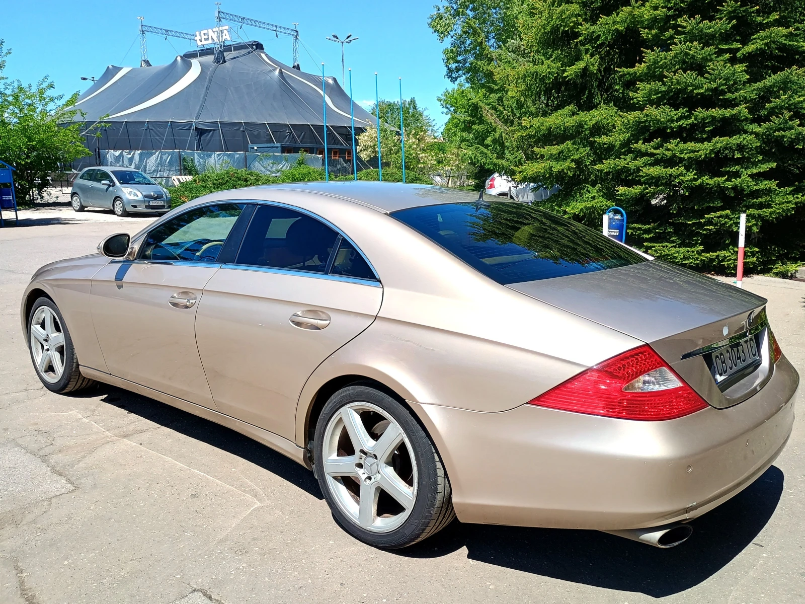 Mercedes-Benz CLS 350 Златен, снимка 4 - Автомобили и джипове - 56199213