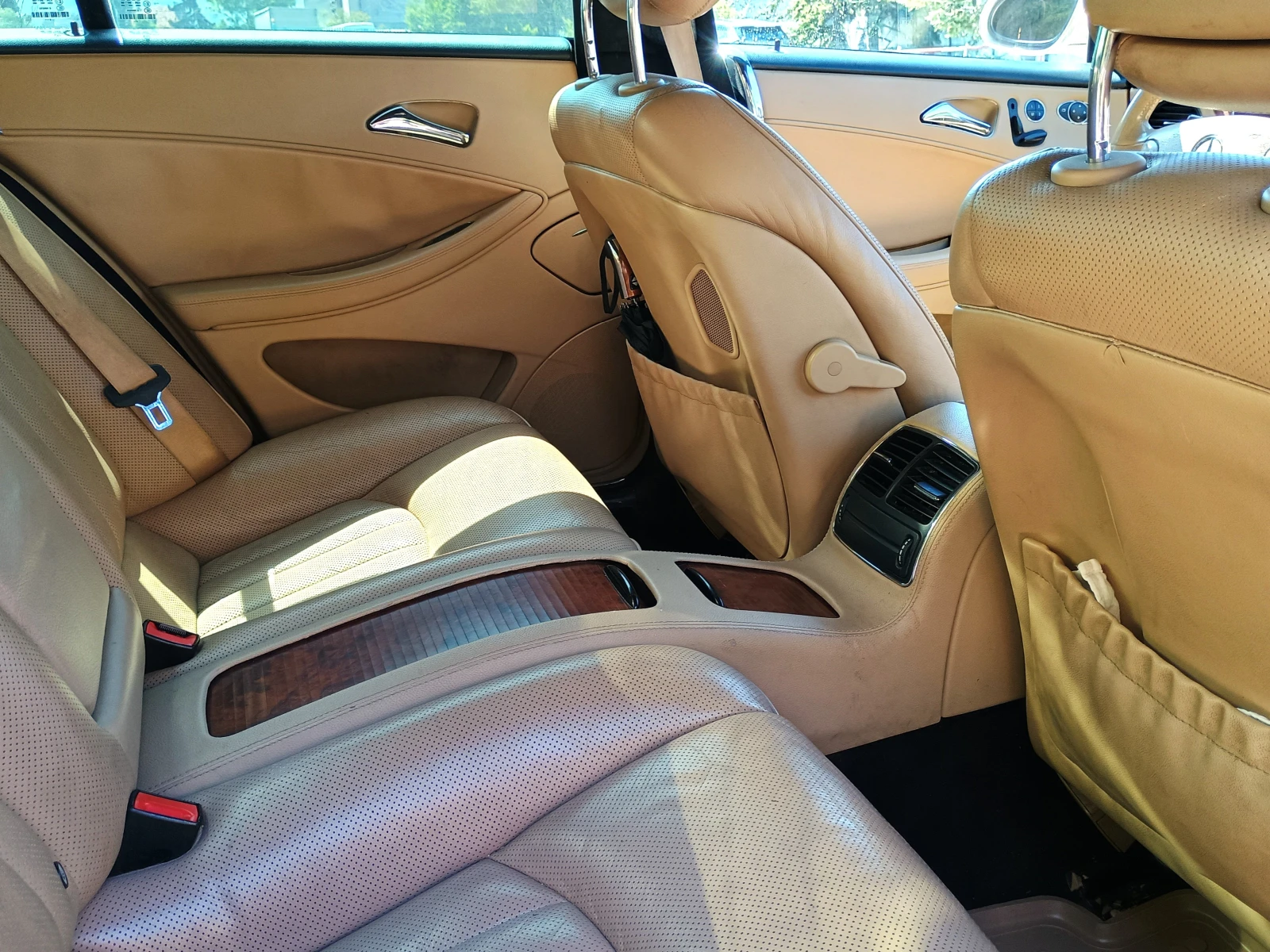 Mercedes-Benz CLS 350 Златен, снимка 10 - Автомобили и джипове - 56199213