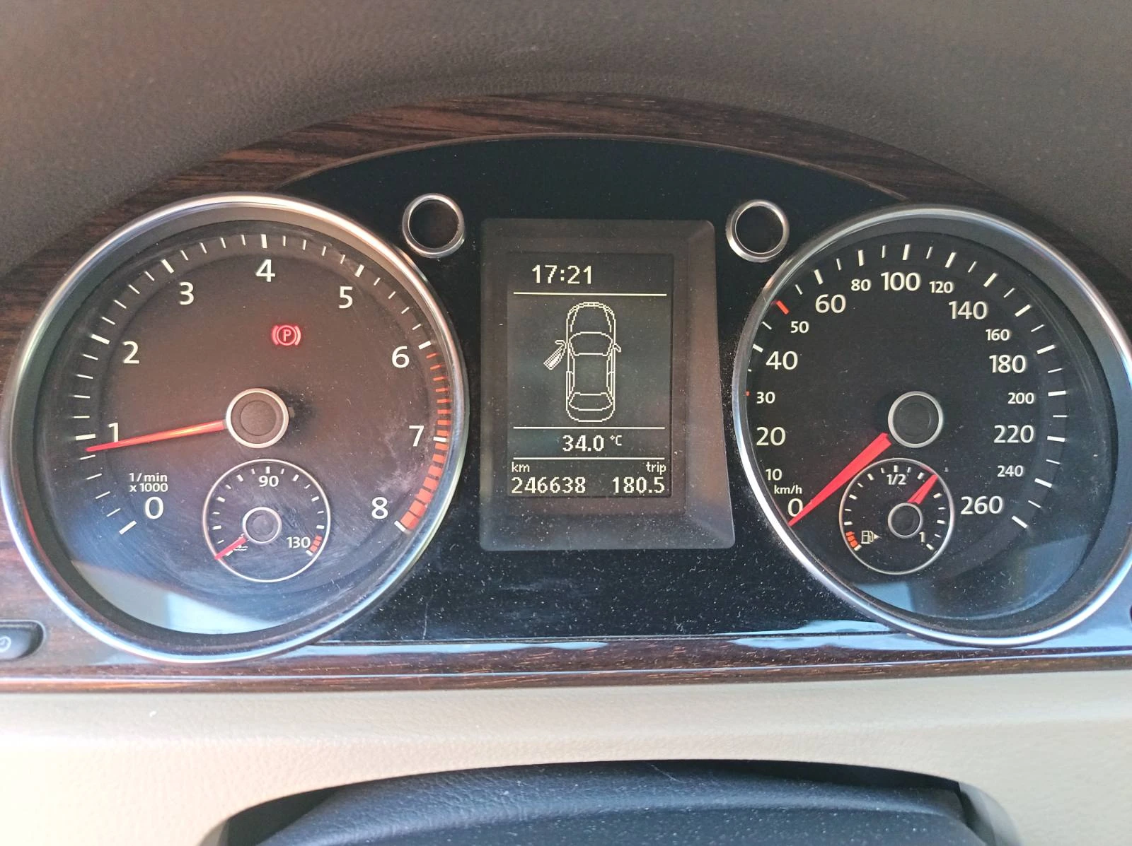 VW Passat 2.0 TSI/ LPG, снимка 7 - Автомобили и джипове - 56273514