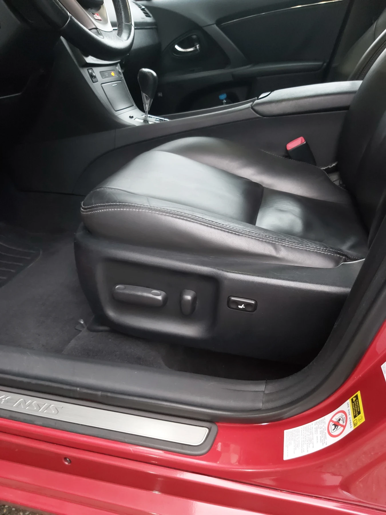Toyota Avensis � ������ ������ �� ������ � ������ ������. | Mobile.bg � ����������� 12