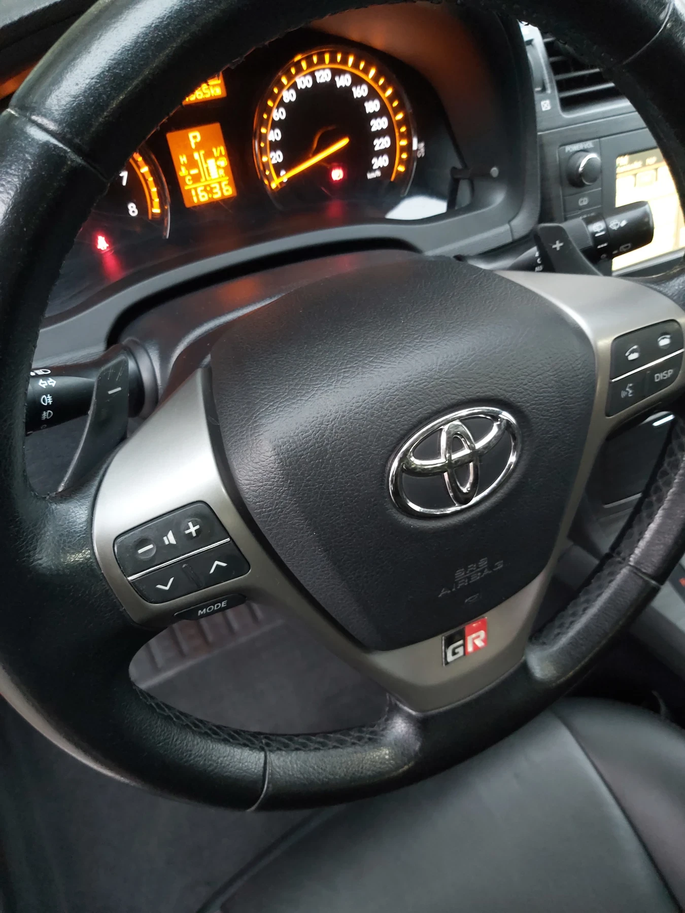 Toyota Avensis � ������ ������ �� ������ � ������ ������. | Mobile.bg � ����������� 13