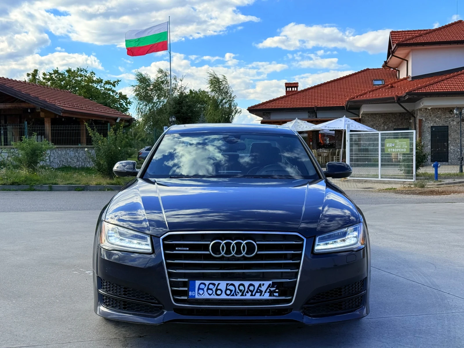 Audi A8 4.0T* Matrix* обдухване* 360* Bose, снимка 2 - Автомобили и джипове - 56564473