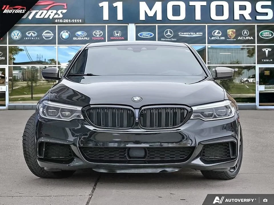 BMW 550 M550 АвтоКредит, снимка 2 - Автомобили и джипове - 56734665