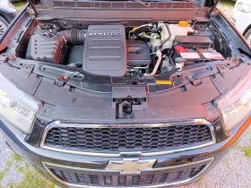 Chevrolet Captiva 2.4i 4x4 7m., снимка 16