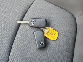 Toyota Rav4 LE  CARFAX, снимка 8