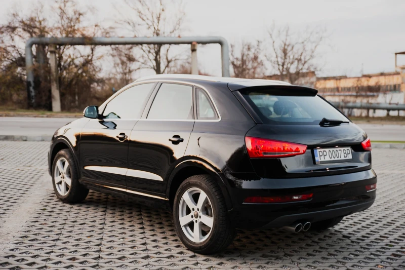 Audi Q3, снимка 5 - Автомобили и джипове - 48358833