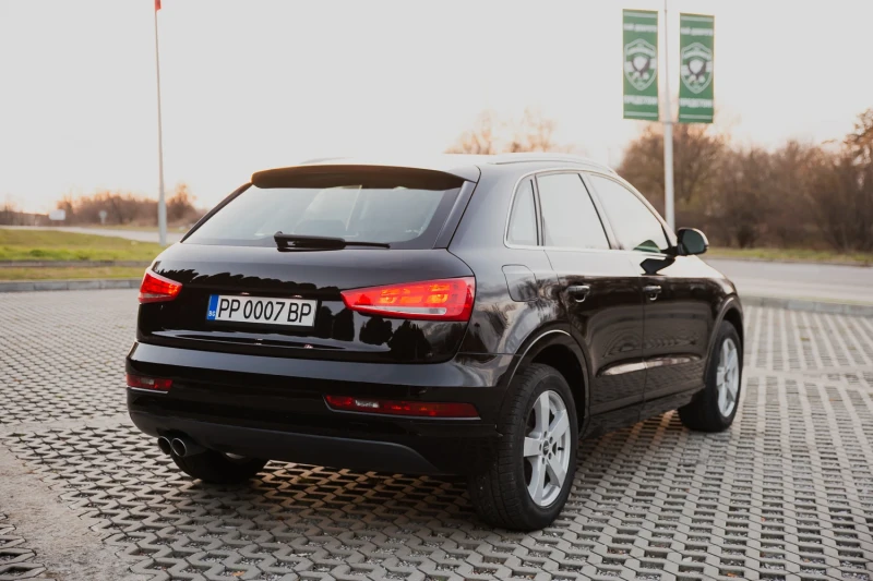 Audi Q3, снимка 4 - Автомобили и джипове - 48358833