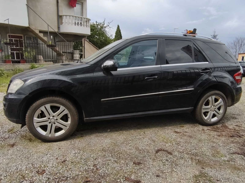 Mercedes-Benz ML 350 FACE 350 CDI 4 MATIC, снимка 3 - Автомобили и джипове - 50008781