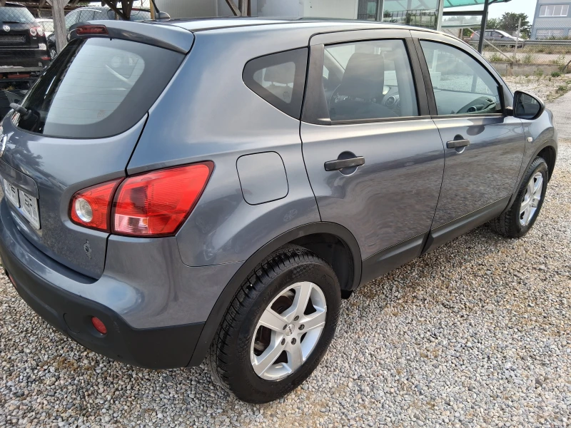 Nissan Qashqai 1.6 бензин , снимка 5 - Автомобили и джипове - 50824132