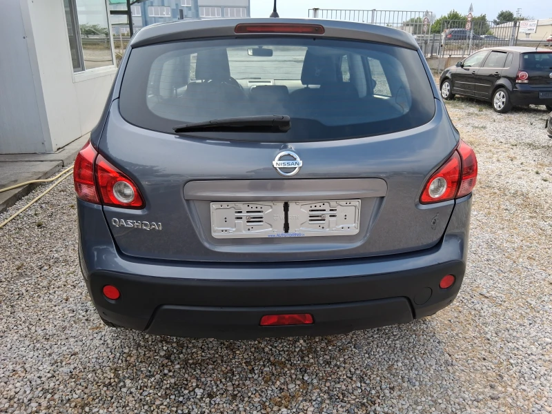 Nissan Qashqai 1.6 бензин , снимка 4 - Автомобили и джипове - 50824132
