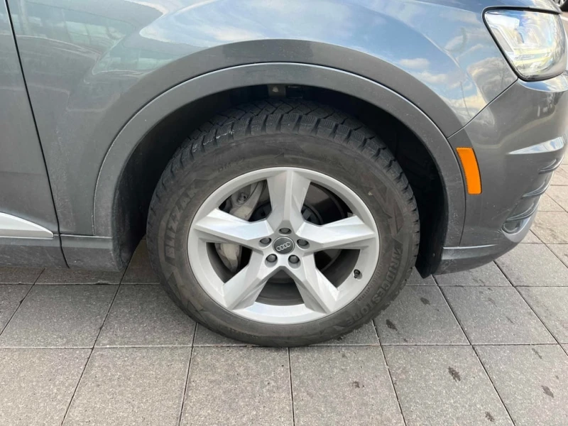 Audi Q7 * Progressiv * CARFAX * БЕЗ ПЪРВОНАЧАЛНА ВНОСКА, снимка 7 - Автомобили и джипове - 52962146