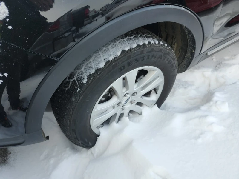 Ford Explorer * XLT * CARFAX * БЕЗ ПЪРВОНАЧАЛНА ВНОСКА, снимка 6 - Автомобили и джипове - 52972820