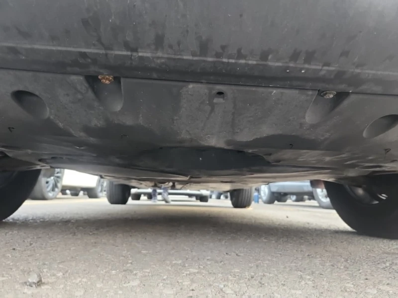 Toyota Rav4 LE  CARFAX, снимка 17 - Автомобили и джипове - 53007266