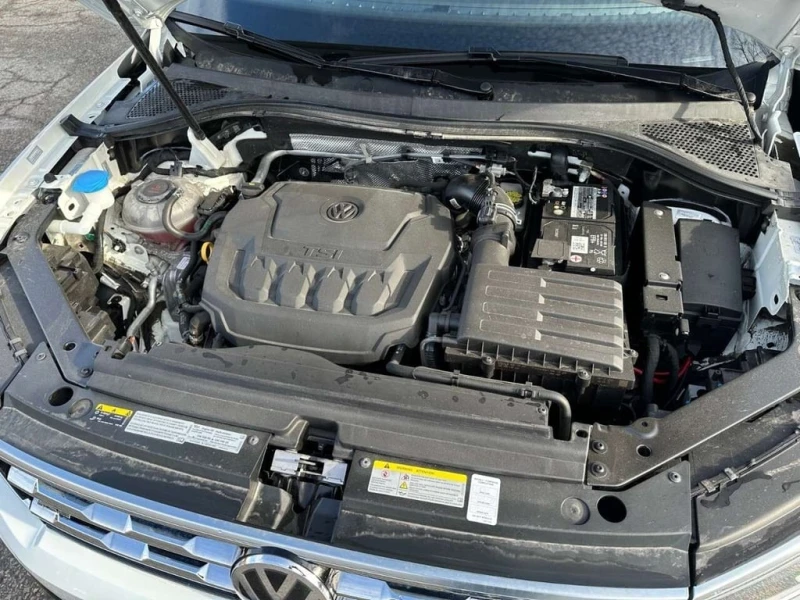 VW Tiguan * 4Motion SEL Premium R Line * CARFAX * ЦЕНА ДО БГ, снимка 9 - Автомобили и джипове - 53274250