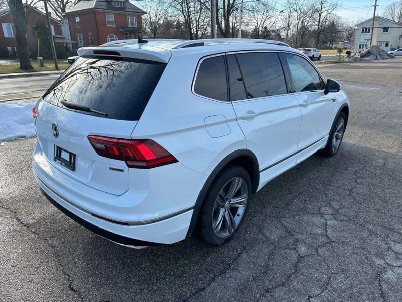 VW Tiguan * 4Motion SEL Premium R Line * CARFAX * ЦЕНА ДО БГ, снимка 3 - Автомобили и джипове - 53274250