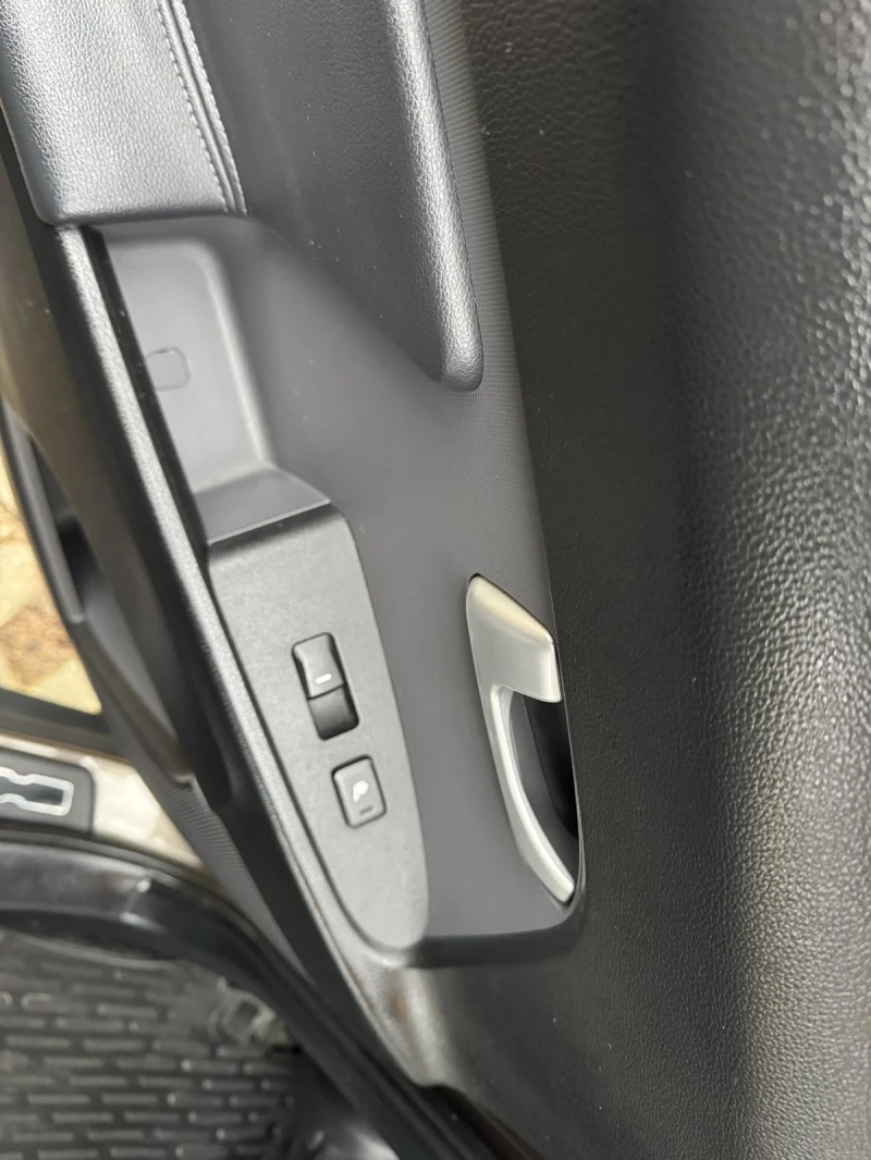 Kia Sportage, снимка 13 - Автомобили и джипове - 53406646