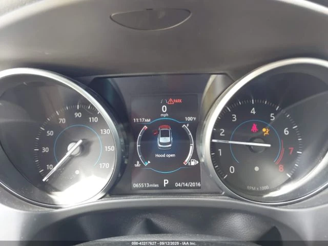 Jaguar F-PACE  - изображение 9