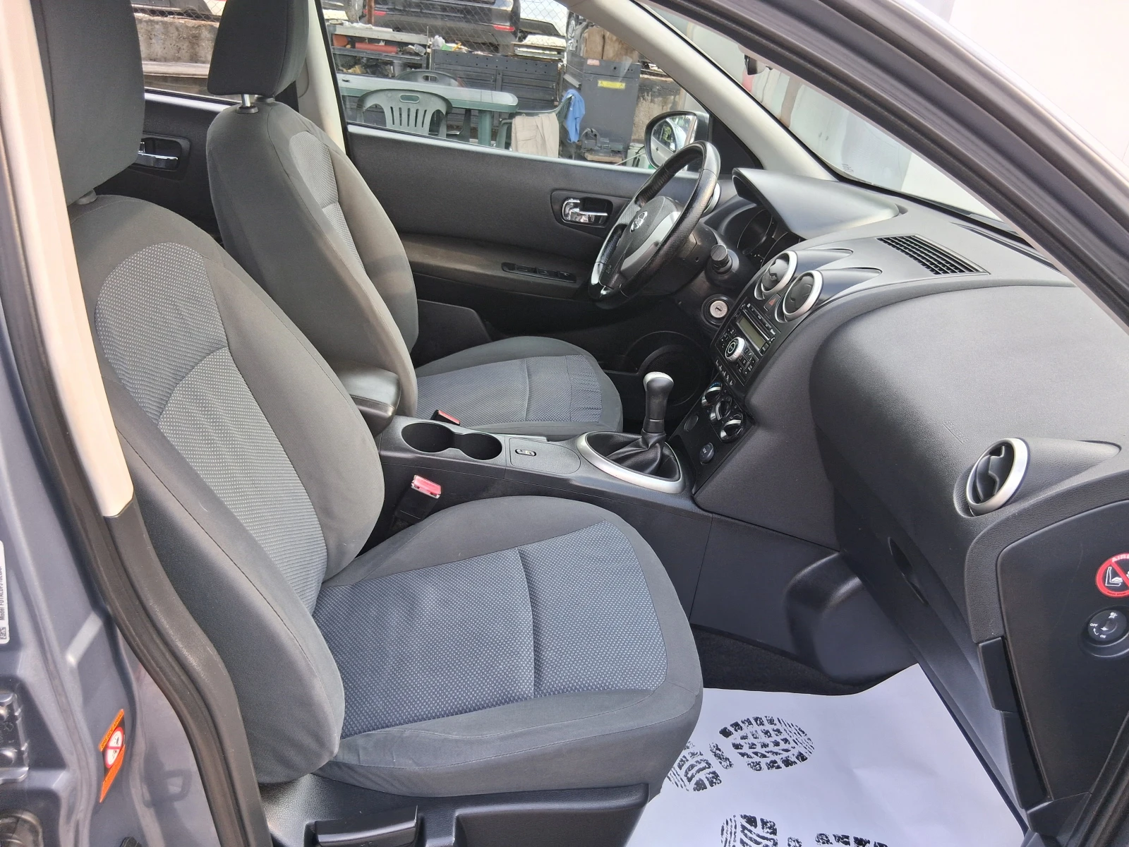 Nissan Qashqai 1.6 бензин  - изображение 8