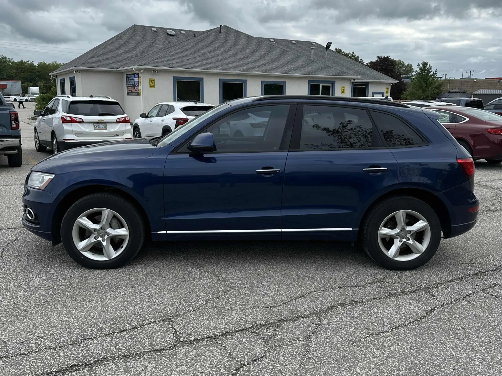 Audi Q5 * Komfort* * АВТОКРЕДИТ*  - изображение 3