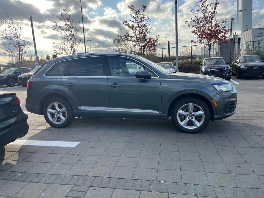 Audi Q7 * Progressiv * CARFAX * ��� ������������ ������ | Mobile.bg � ����������� 3