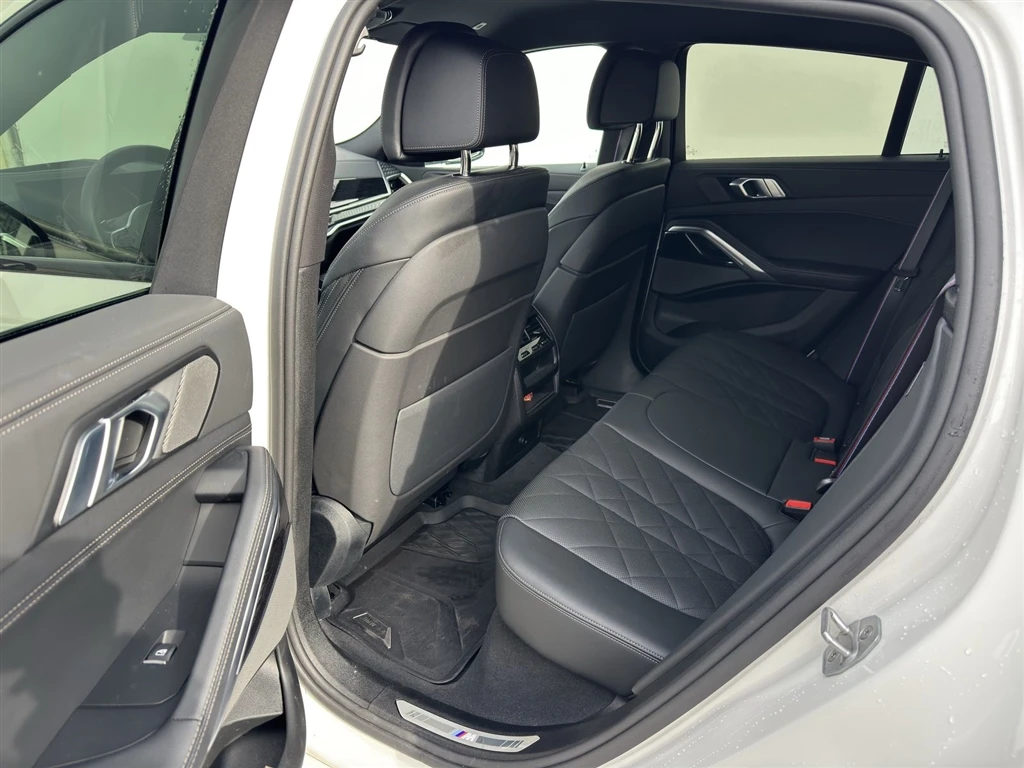 BMW X6 xDrive30d - изображение 9