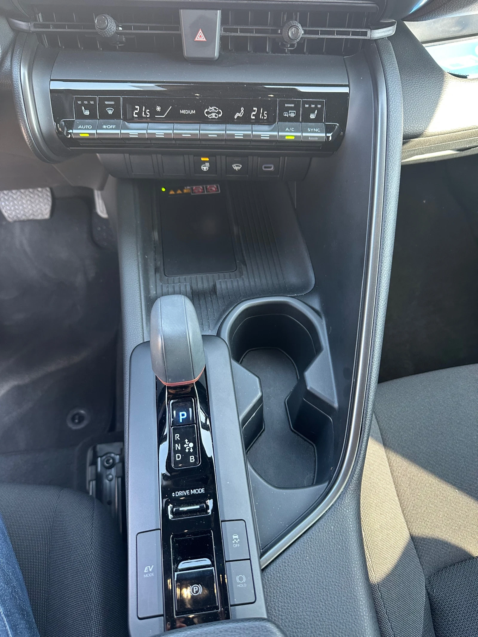 Toyota C-HR C-HR 2.0 НАЛИЧНА Team D * LED* ACC* el Heck CAM SH, снимка 3 - Автомобили и джипове - 54072859