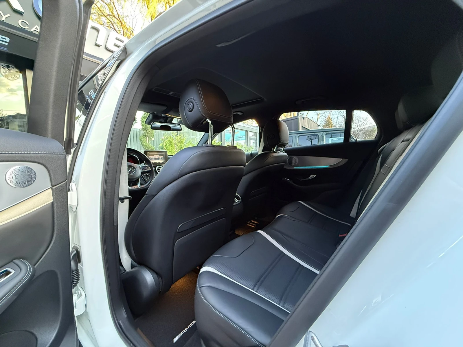 Mercedes-Benz GLC 63 AMG 4 MATIC+ /63S/CERAMIC, снимка 13 - Автомобили и джипове - 54132768