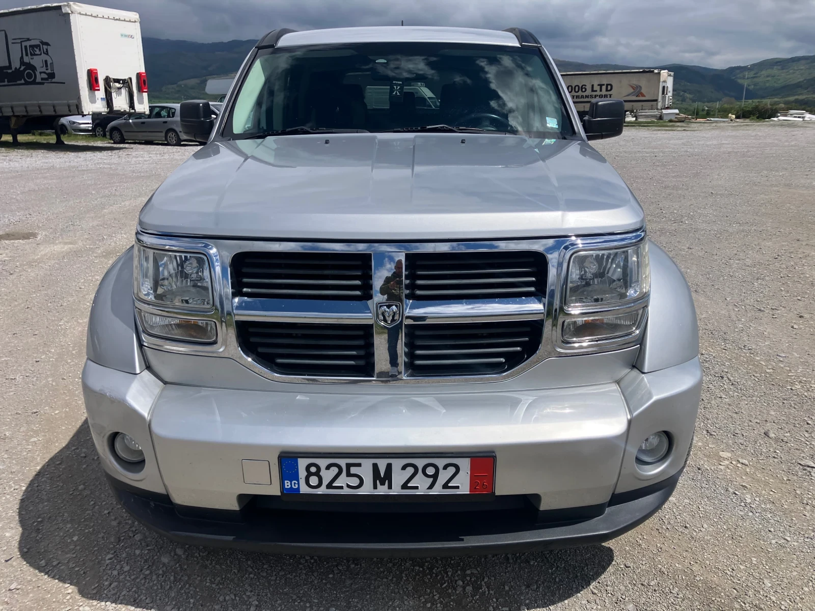 Dodge Nitro 2.8 crd Avtomat , снимка 2 - Автомобили и джипове - 54481643
