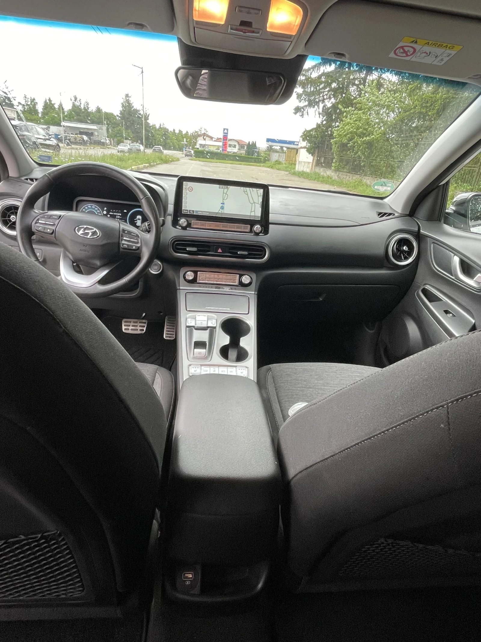 Hyundai Kona, снимка 10 - Автомобили и джипове - 54726489