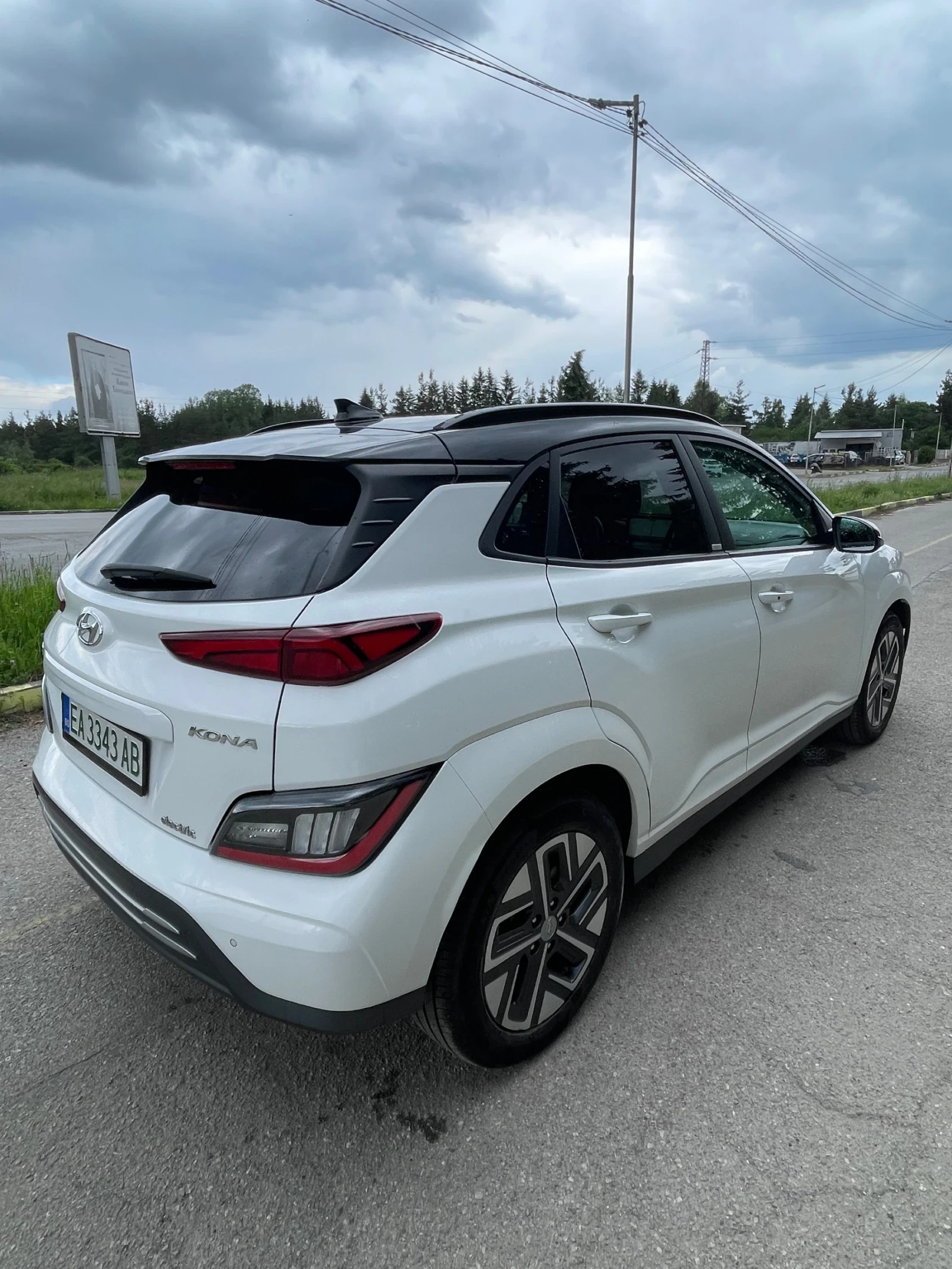 Hyundai Kona, снимка 5 - Автомобили и джипове - 54726489