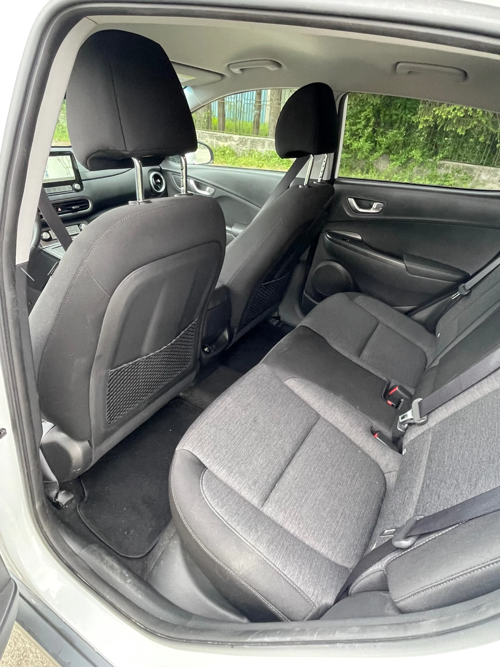 Hyundai Kona, снимка 8 - Автомобили и джипове - 54726489