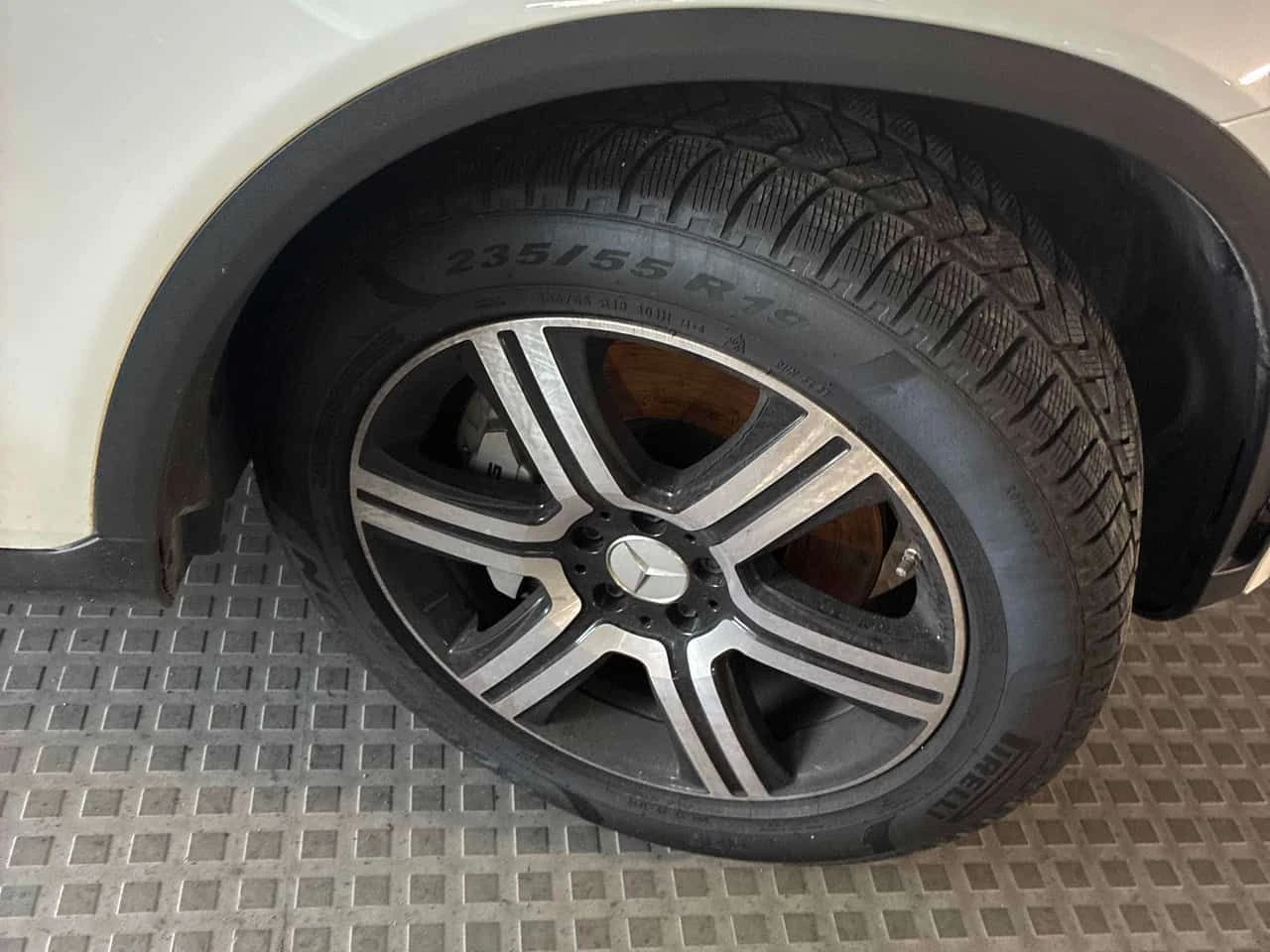 Mercedes-Benz GLC 43 AMG | DISTRONIC | 360 | HUD | ШИБИДАХ | , снимка 7 - Автомобили и джипове - 54845449
