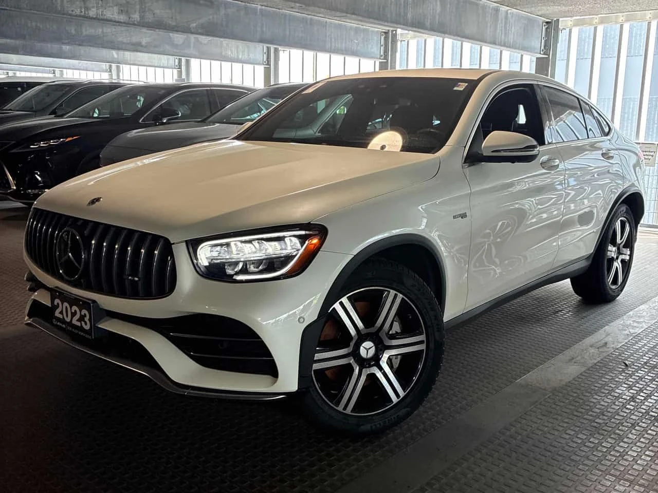 Mercedes-Benz GLC 43 AMG | DISTRONIC | 360 | HUD | ШИБИДАХ | , снимка 2 - Автомобили и джипове - 54845449