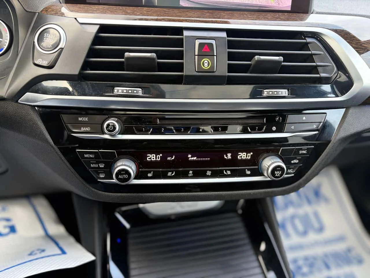 BMW X3 XDRIVE30I/CARFAX/ПАНОРАМА/ПОДГРЕВ/ПАМЕТ/, снимка 9 - Автомобили и джипове - 55065023