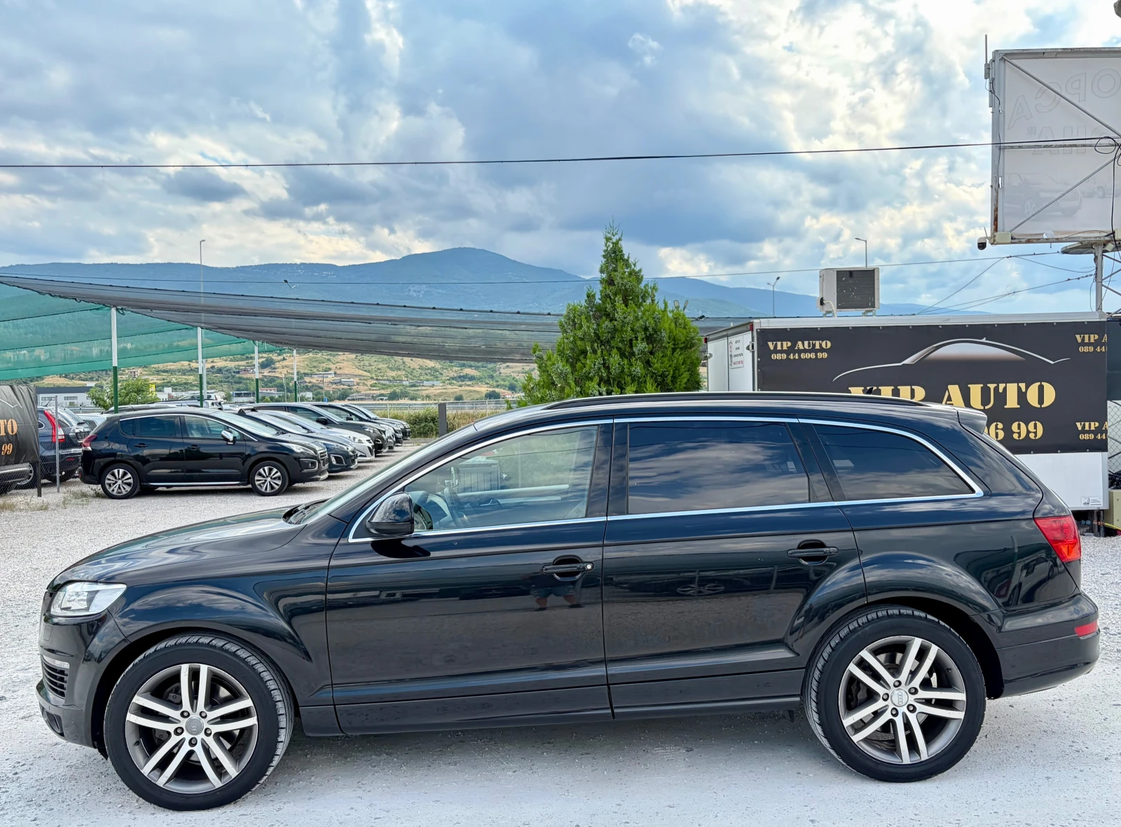 Audi Q7 4.2TSI V8 QUATTRO S-LINE KEYLESS GO, снимка 8 - Автомобили и джипове - 55107595