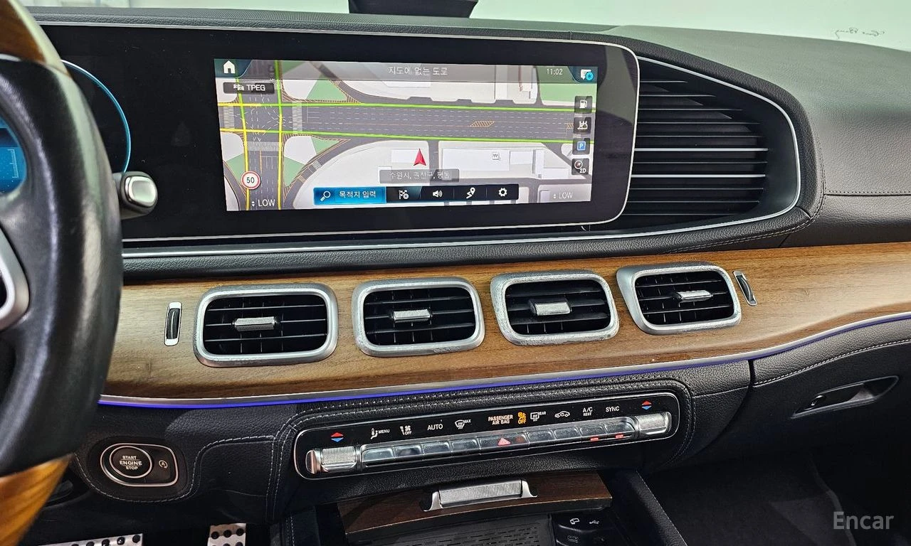Mercedes-Benz GLS 400 BURMESTER* ОБДУХВАНЕ* ДИСТРОНИК* 360КАМЕРА* ПАНОРА, снимка 8 - Автомобили и джипове - 55431632