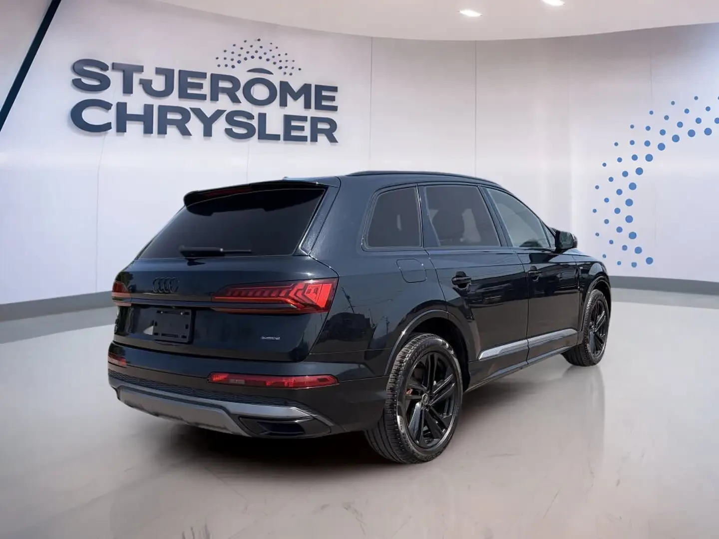 Audi Q7 S-line* Premium* Обдухване* Distronic, снимка 6 - Автомобили и джипове - 55615380