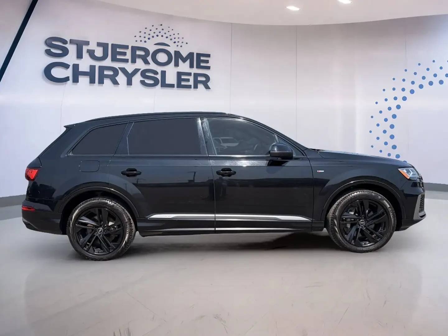 Audi Q7 S-line* Premium* Обдухване* Distronic, снимка 7 - Автомобили и джипове - 55615380