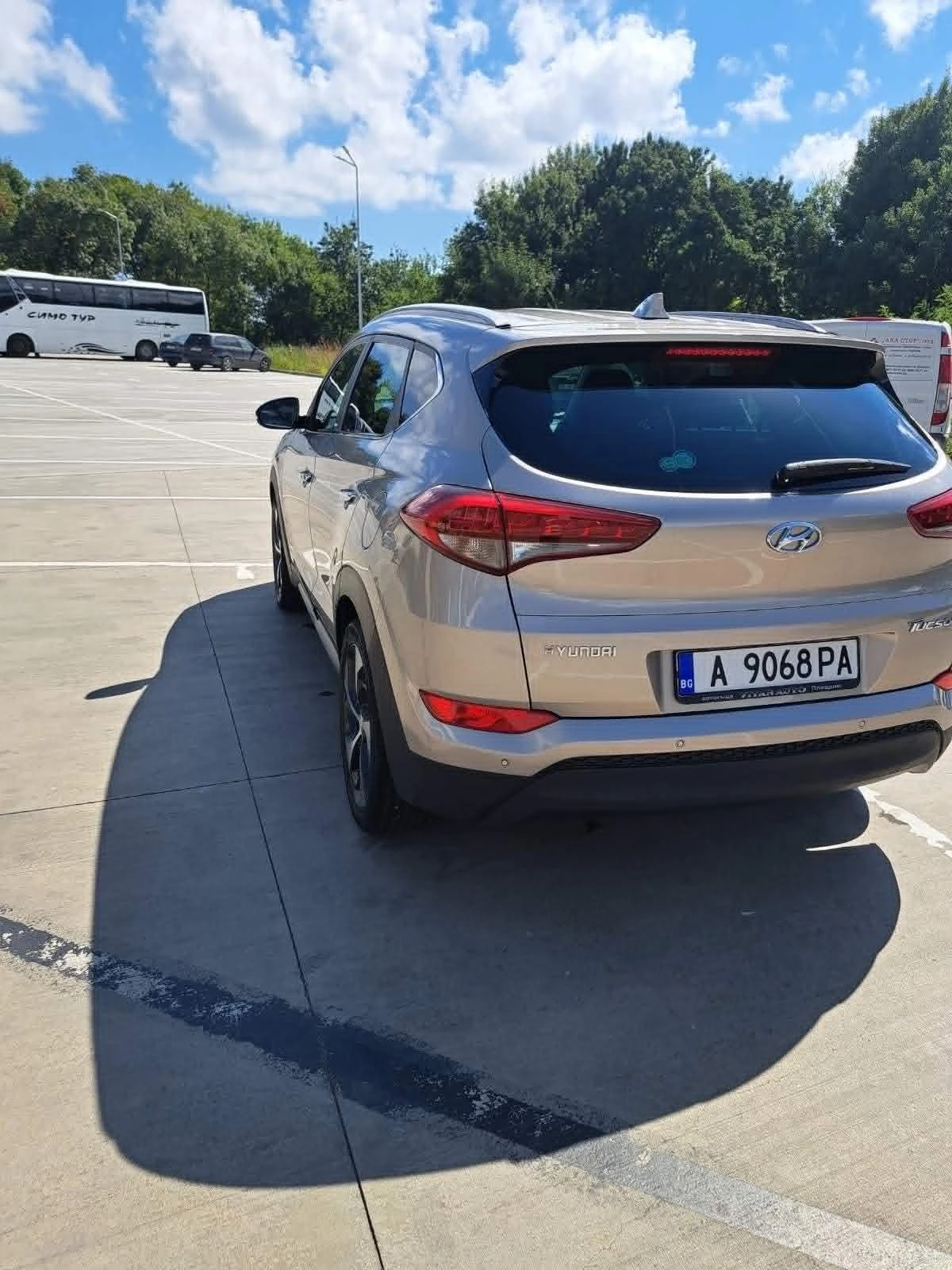 Hyundai Tucson, снимка 2 - Автомобили и джипове - 56002558
