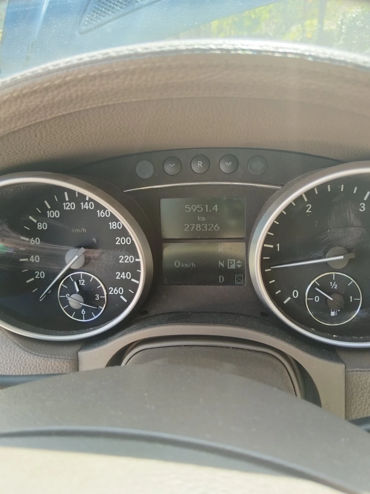 Mercedes-Benz GL 320 Cdi, снимка 7 - Автомобили и джипове - 56217320