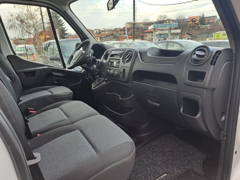 Renault Master 2.3 DCI, снимка 12 - Бусове и автобуси - 48630673