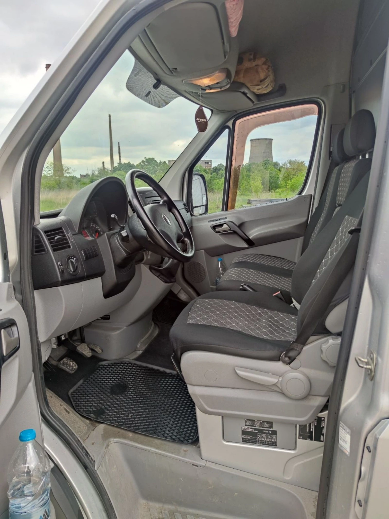 VW Crafter 2.5 TDI 163ks БАРТЕР - изображение 8