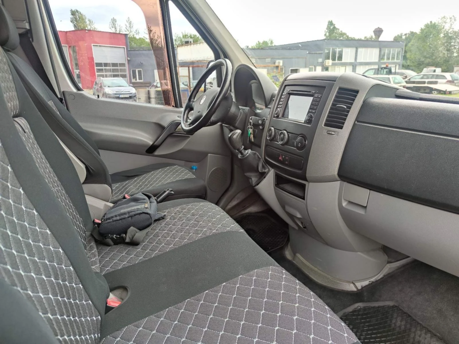 VW Crafter 2.5 TDI 163ks БАРТЕР - изображение 9