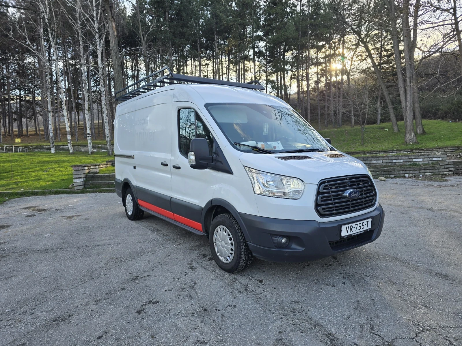 Ford Transit 2.2 L2H2 - изображение 7