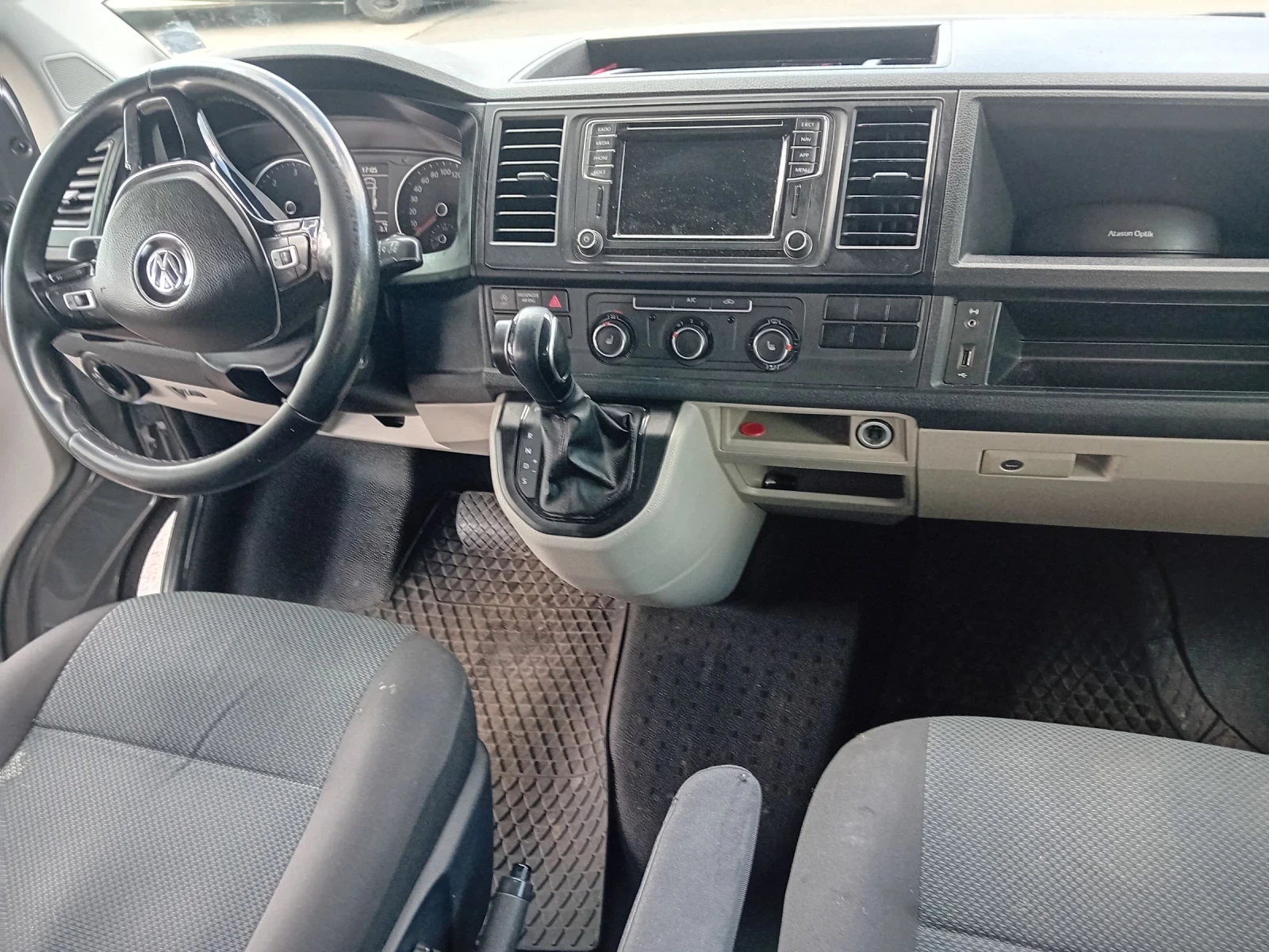 VW T6 2.0TDi, снимка 11 - Бусове и автобуси - 54962018