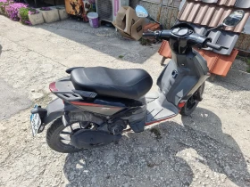 ������ Aprilia Sr