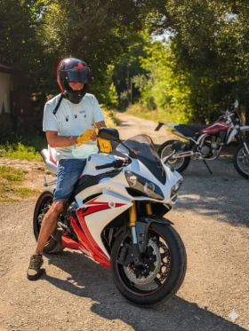 Yamaha YZF-R1 undefined | Auto.bg — изображение 6