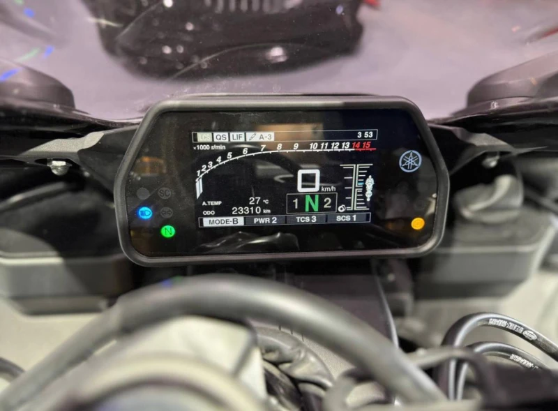 Yamaha YZF-R1 2016 * R1M * КАРБОН * ЛИМИТИРАНА ВЕРСИЯ, снимка 9 - Мотоциклети и мототехника - 53034977