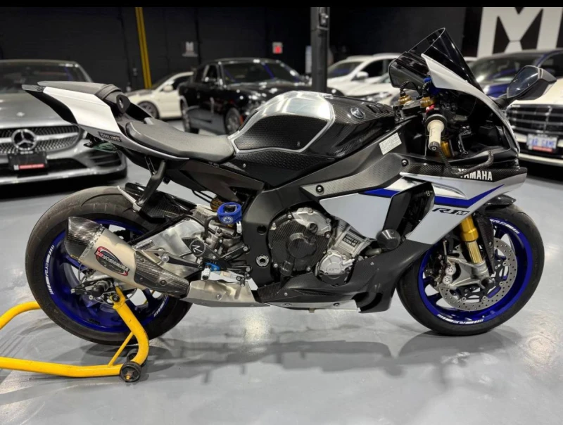 Yamaha YZF-R1 2016 * R1M * КАРБОН * ЛИМИТИРАНА ВЕРСИЯ, снимка 2 - Мотоциклети и мототехника - 53034977